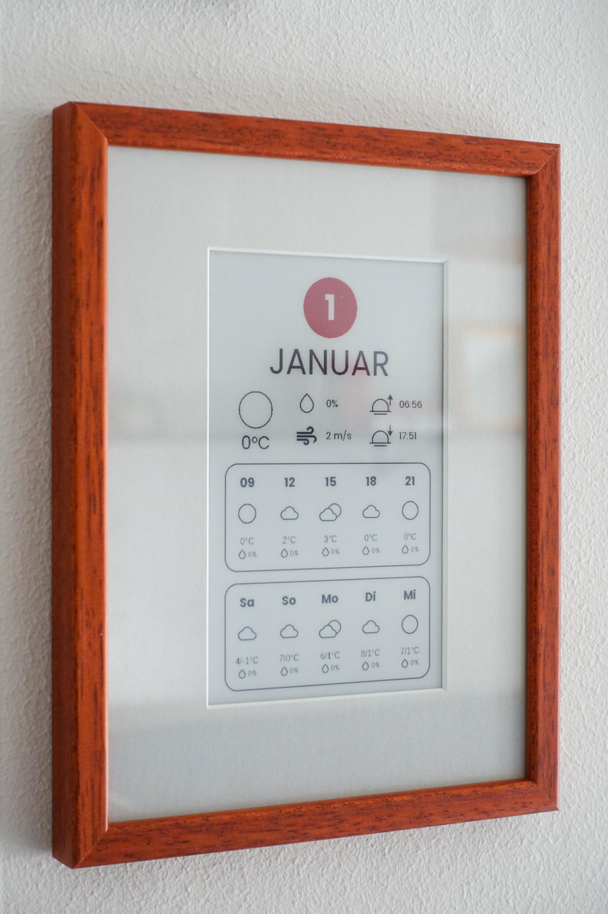 Smart calendar based on RPI - Development in Progress